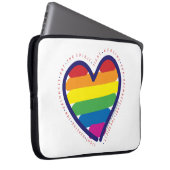 Gay Pride-Herz und Wörter Laptopschutzhülle (Vorne Rechts)