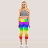 Gay Pride LGBT Regenbogenfahne Ombre Colors Stripe Capri Leggings (Vorderseite)