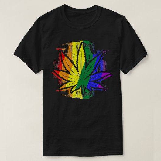 Gay Pride - LGBTQ Stoner - Pot Leaf - Rainbow Flag T-Shirt (Design vorne)