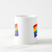 Gay Pride mit Rainbow Flag bis zu 3 Zeilen Kaffeetasse (Mittel)