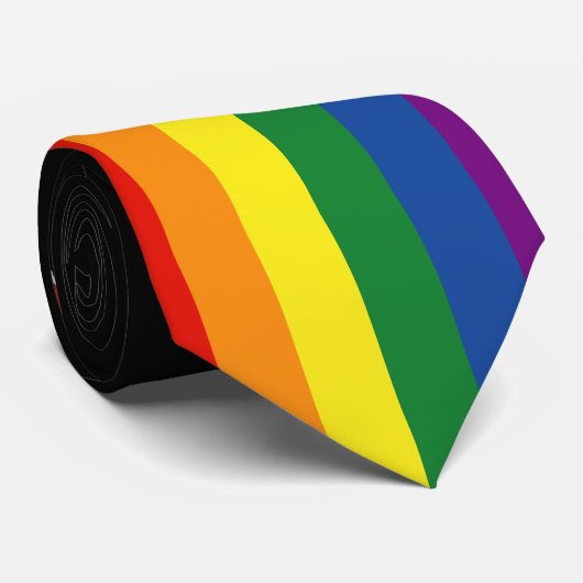 Gay Pride-Regenbogenflagge Krawatte (Gerollt)