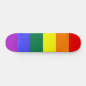 Gay Pride-Regenbogenflagge Skateboard (Horizontal)