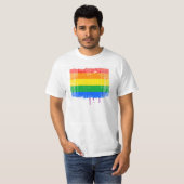 GAY PRIDE-STREIFEN BEUNRUHIGTER ENTWURF T-Shirt (Vorne ganz)