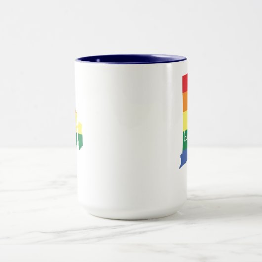 Gay Pride Zuhause| Rhode Island Tasse (Zentrum)