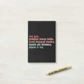 "Gay Protect Trans Kids Read Banned Books LGBTQ" Post-it Klebezettel (Auf Schreibtisch)