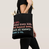 "Gay Protect Trans Kids Read Banned Books LGBTQ" Tasche (Von Nahem)