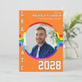 Gay Student Pride Rainbow Graduation Announcement Einladung (Stehend Vorderseite)