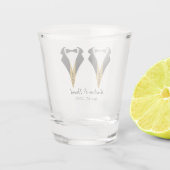 Gay Wedding Shot Glass mit Matching Tuxedos Schnapsglas (Rückseite)
