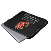 Gayatri Mantra Laptopschutzhülle (Vorne Knopf)