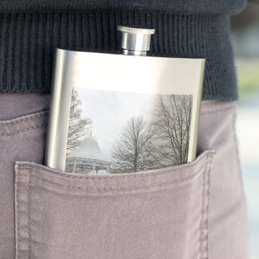 Gazebo und Cannon Flachmann (Beispiel)