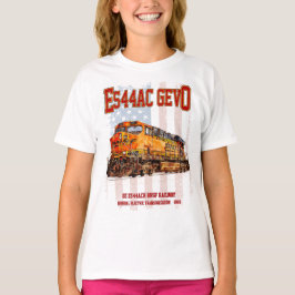 GE ES44AC GEVO Locomotive und amerikanische Flagge T-Shirt
