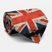 Gealterte zerrissene Union Jack Krawatte (Gerollt)