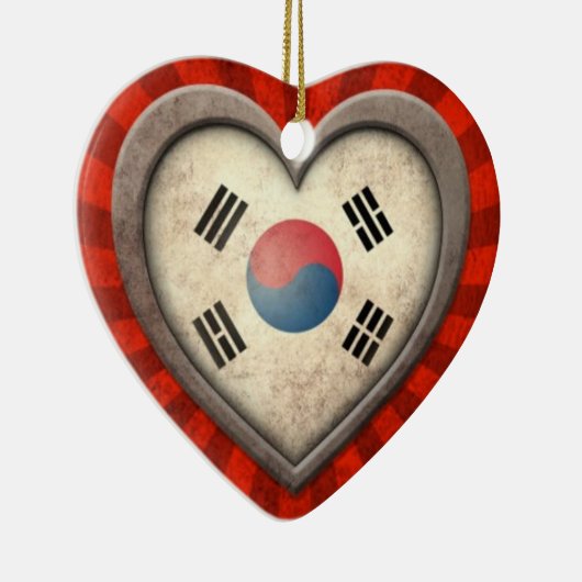 Gealtertes südkoreanisches Flaggen-Herz mit hellen Keramikornament (Rechts)