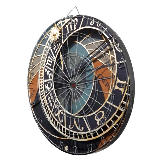 Gears-Uhr MeDiEvAL-Zielobjekt Dartscheibe (Vorderseite rechts)