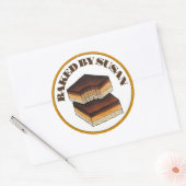 Gebacken durch Bäckerei hausgemachte Millionärshor Runder Aufkleber (Umschlag)