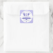 Gebacken mit Liebe Bananenbrot Lila Gingham Quadratischer Aufkleber (Tasche)