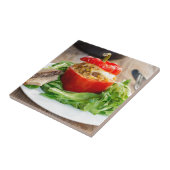 Gebackene Paprikaschoten mit Fleischsoße und Käse Fliese (Seite)