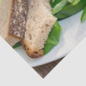 Gebackene Paprikaschoten mit Fleischsoße und Käse Seidenpapier (Ausschnitt)