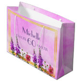 Gebärmutterrosa lila Wildblumen Große Geschenktüte (Vorderseite Schrägansicht)