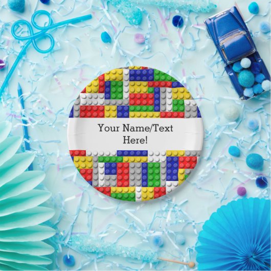 Gebäude blockiert den Primärfarbenjungen Geburtsta Pappteller (Party)