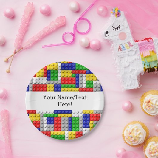 Gebäude blockiert den Primärfarbenjungen Geburtsta Pappteller (Party)