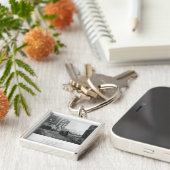 Gebäude der Allee de L'Opera Schlüsselanhänger (Seite)