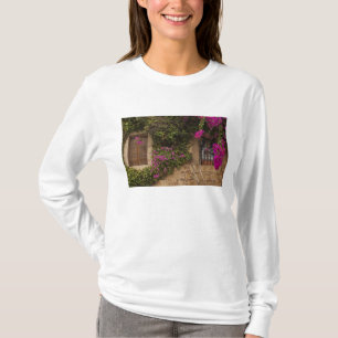 Gebäude des Ciudad Monumental, von der Blume bedec T-Shirt