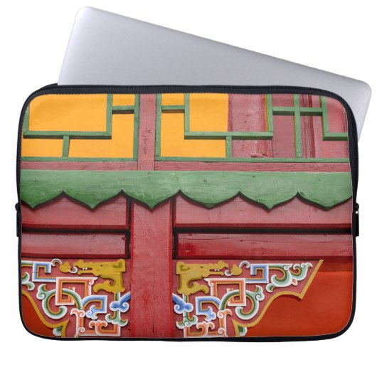 Gebäude des Klosters Detail Laptopschutzhülle (Vorderseite)
