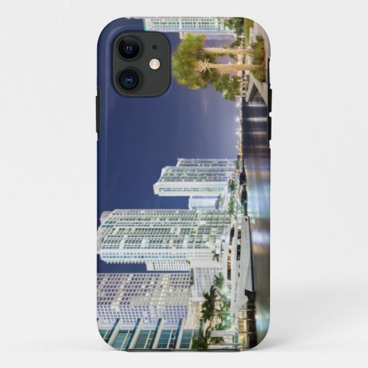 Gebäude entlang dem Miami-Fluss Riverwalk Case-Mate iPhone Hülle (Rückseite)