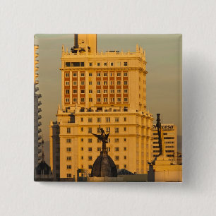 Gebäude entlang der Gran Via und Espana Button