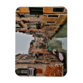 Gebäude entlang der Kanäle von Venedig Magnet (Vertikal)