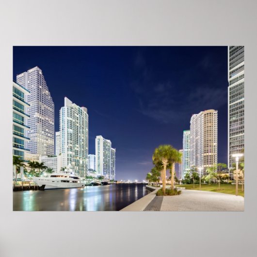 Gebäude entlang des Miami River Riverwalk Poster (Vorne)