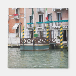 Gebäude in der Ufergegend in Venedig, Italien Magnet