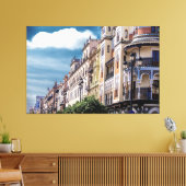 Gebäude in Sevilla, Spanien Leinwanddruck (Insitu (Wohnzimmer))