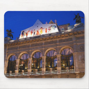 Gebäude Oper in Wien Mousepad