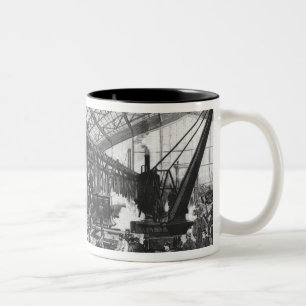 Gebäudestandort der Galerie DES-Maschinen Zweifarbige Tasse