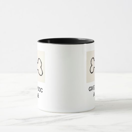 GEBEN SIE DEM DOC. EINEN KNOCHEN TASSE (Zentrum)
