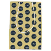 Geben Sie den Firmennamen Werbeaktion für Ihr Firm Mittlere Geschenktüte (Rückseite)