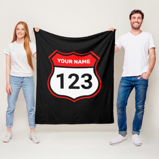 Geben Sie den Namen Ihrer Rufnummernanzeige rot ei Fleecedecke (Beispiel)