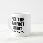 Geben Sie die barfüßigbandit-T-Shirts frei Kaffeetasse (Vorderseite Links)