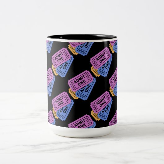 Geben Sie eine Filmnacht ein Zweifarbige Tasse (Mittel)