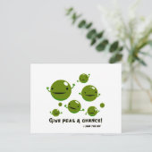 Geben Sie Erbsen eine Möglichkeit Postkarte (Stehend Vorderseite)