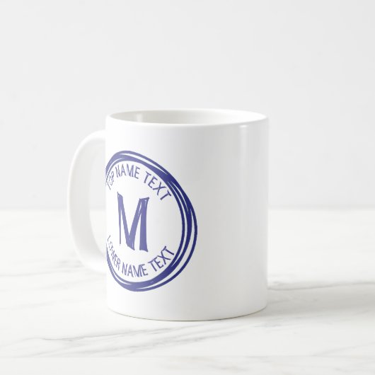 Geben Sie Ihren Anfangsnamen oder Ihre Texthandsch Kaffeetasse (Vorderseite Links)