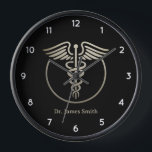 Geben Sie Ihren Namen Medizinischen Symbol Doctor  Uhr<br><div class="desc">Geben Sie Ihren Namen Medizinischen Symbol Doctor Custom Round Clock</div>