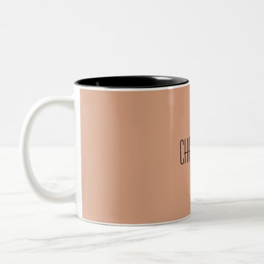 Geben Sie Ihren Namen Moderne Minimalistische Chic Zweifarbige Tasse (Links)