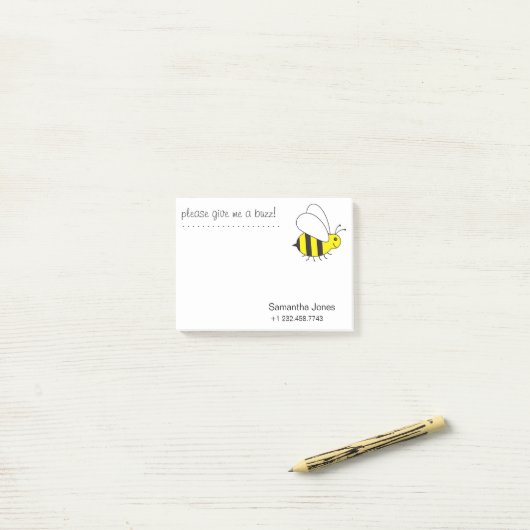 Geben Sie mir ein Summen bitte! Niedliche Post-it Klebezettel (Auf Schreibtisch)