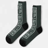 GEBEN SIE NIE individuelle Name AUF Socken (Linkes Detail)