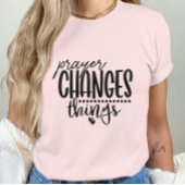 Gebet verändert Dinge mit Herzdesign T-Shirt