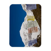 Gebetsfahnen und Jhomolhari, Bhutan. Magnet (Vertikal)