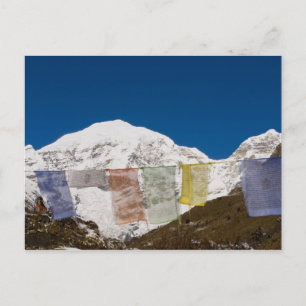 Gebetsfahnen und Mount Jhomolhari, Bhutan. Postkarte